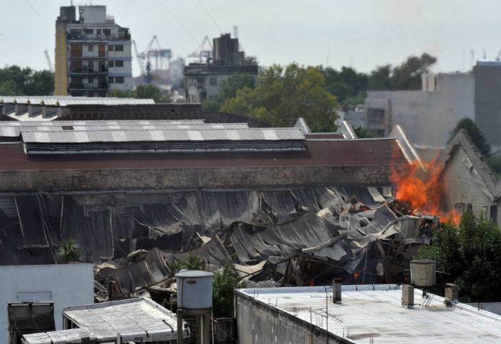 0205_fuego_barracas_telam_g4_JPG_1853027552.jpg