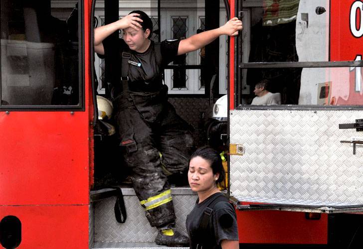 0205_incendio_deposito_barracas_telam_g14_1853027552.jpg